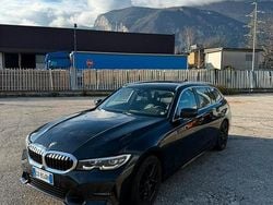 Usata 2020 BMW 320 Sport Line Station wagon | 31.500 €