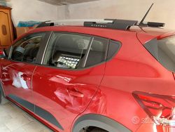 Rosso Usata 2021 Dacia Sandero Comfort Due volumi | 11.000 € (Ottimo prezzo)