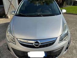 Argento Usata 2013 Opel Corsa Sport Tre volumi | 4400 € (Buon prezzo)