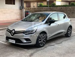 Grigio Usata 2019 Renault Clio IV Intens Tre volumi | 9600 € (Buon prezzo)