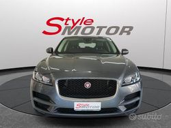 Grigio(met.) Usata 2019 Jaguar F-Pace Prestige SUV | 18.499 € (Super prezzo)