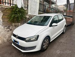 Usata 2012 VW Polo Trendline Tre volumi | 6000 € (Buon prezzo)