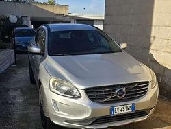 Usata 2014 Volvo XC60 R-Design Momentum SUV | 10.000 € (Buon prezzo)
