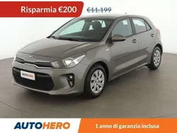 Grigio Usata 2018 Kia Rio Active Tre volumi | 10.999 € (Ottimo prezzo)