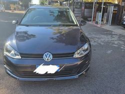 Blu/azzurro Usata 2016 VW Golf VII Highline Tre volumi | 17.000 € (Buon prezzo)