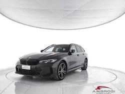 Grigio Usata 2024 BMW 330e M Sport Station wagon | 49.970 € (Buon prezzo)