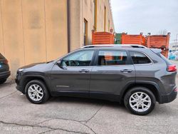 Grigio Usata 2018 Jeep Cherokee SUV | 15.500 € (Buon prezzo)