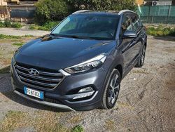Grigio Usata 2016 Hyundai Tucson SUV | 15.000 € (Cara)