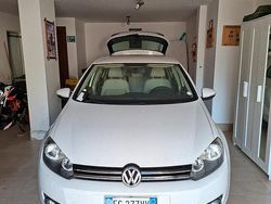 Bianco Usata 2012 VW Golf VI Tre volumi | 4000 € (Super prezzo)