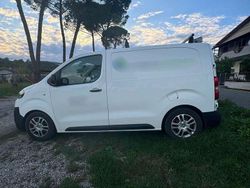 Usata 2017 Peugeot Expert Furgone | 10.200 € (Ottimo prezzo)