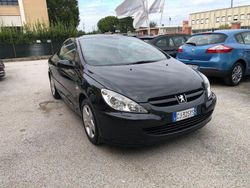 Nero Usata 2004 Peugeot 307 CC Cabrio | 3900 € (Buon prezzo)