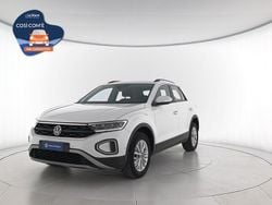 Pure white Usata 2022 VW T-Roc Life SUV | 19.000 € (Buon prezzo)