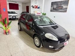 Nero Usata 2008 Fiat Grande Punto Dynamic Due volumi | 3290 € (Buon prezzo)