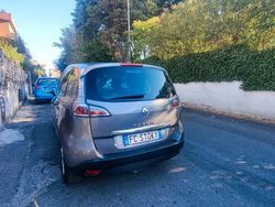 Grigio Usata 2016 Renault Scénic III LIMITED Monovolume | 6200 € (Ottimo prezzo)