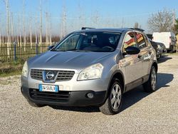 Grigio Usata 2009 Nissan Qashqai Tekna SUV | 3950 € (Ottimo prezzo)