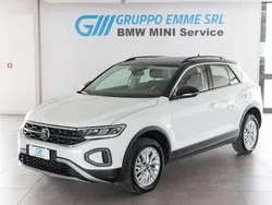 Bianco Usata 2023 VW T-Roc Life SUV | 27.900 € (Buon prezzo)