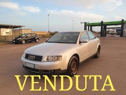 Grigio Usata 2005 Audi A4 Tre volumi | 2500 € (Buon prezzo)