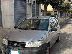 Grigio Usata 2004 Fiat Punto Due volumi | 1200 €