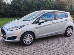 Argento Usata 2017 Ford Fiesta Business Edition Due volumi | 7600 € (Buon prezzo)