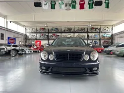 Blu metallizzato Usata 2003 Mercedes E55 AMG AMG Station wagon | 31.000 €