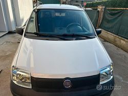 Usata 2011 Fiat Panda Furgone | 2600 €