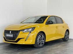 Giallo Usata 2023 Peugeot 208 Allure Due volumi | 16.700 € (Buon prezzo)