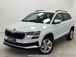 Bianco Usata 2024 Skoda Karoq Selection SUV | 25.900 € (Buon prezzo)