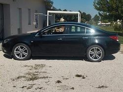 Nero Usata 2011 Opel Insignia Tre volumi | 1200 € (Super prezzo)