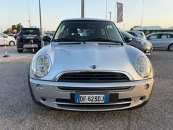 Grigio Usata 2006 Mini ONE Due volumi | 3990 € (Buon prezzo)