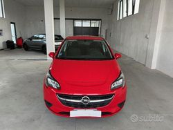 Rosso Usata 2017 Opel Corsa Tre volumi | 6800 € (Buon prezzo)