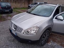 Grigio Usata 2009 Nissan Qashqai SUV | 2000 €