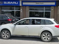 Bianco Usata 2012 Subaru Outback Trend SUV | 4500 € (Molto cara)