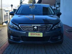 Grigio metallizzato Usata 2021 Peugeot 308 Allure Due volumi | 13.800 € (Buon prezzo)