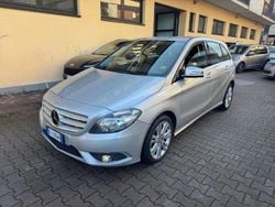 Argento Usata 2014 Mercedes B180 Executive Monovolume | 9900 € (Ottimo prezzo)