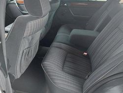 Grigio Usata 1993 Mercedes 200 Tre volumi | 10.000 €