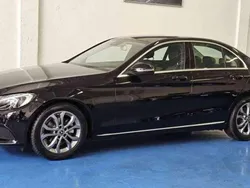 Nero Usata 2015 Mercedes C220 Business Tre volumi | 15.000 € (Cara)