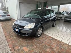 Grigio Usata 2007 Renault Scénic II Dynamique Monovolume | 2500 € (Buon prezzo)