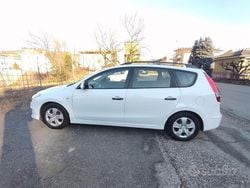 Bianco Usata 2010 Hyundai i30 Station wagon | 4650 €