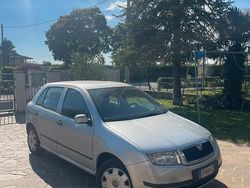 Usata 2005 Skoda Fabia Due volumi | 3800 € (Buon prezzo)