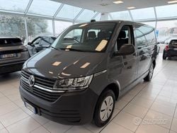 Grigio Usata 2023 VW Caravelle Trendline Monovolume | 25.900 € (Super prezzo)