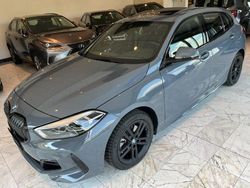 Storm grey Usata 2023 BMW 118 M Sport Due volumi | 30.900 € (Buon prezzo)