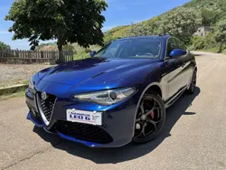 Blu/azzurro Usata 2019 Alfa Romeo Giulia Veloce Tre volumi | 28.200 € (Ottimo prezzo)