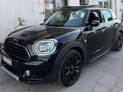Nero Usata 2019 Mini One D Countryman Hype SUV | 20.000 € (Buon prezzo)