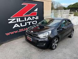 Nero Usata 2014 Kia Rio Tre volumi | 4500 € (Buon prezzo)