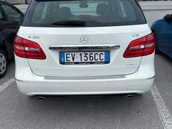 Bianco Usata 2014 Mercedes B180 Premium Monovolume | 13.500 € (Molto cara)