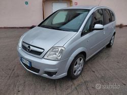 Grigio Usata 2008 Opel Meriva Enjoy Monovolume | 1900 € (Buon prezzo)