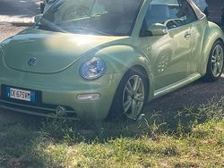 Verde Usata 2004 VW Beetle Cabrio | 6000 € (Molto cara)