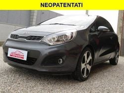 Grigio Usata 2012 Kia Rio Tre volumi | 6900 € (Buon prezzo)
