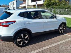 Bianco Usata 2016 Nissan Qashqai SUV | 12.600 € (Buon prezzo)