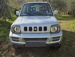 Usata 2011 Suzuki Jimny SUV | 9499 € (Super prezzo)